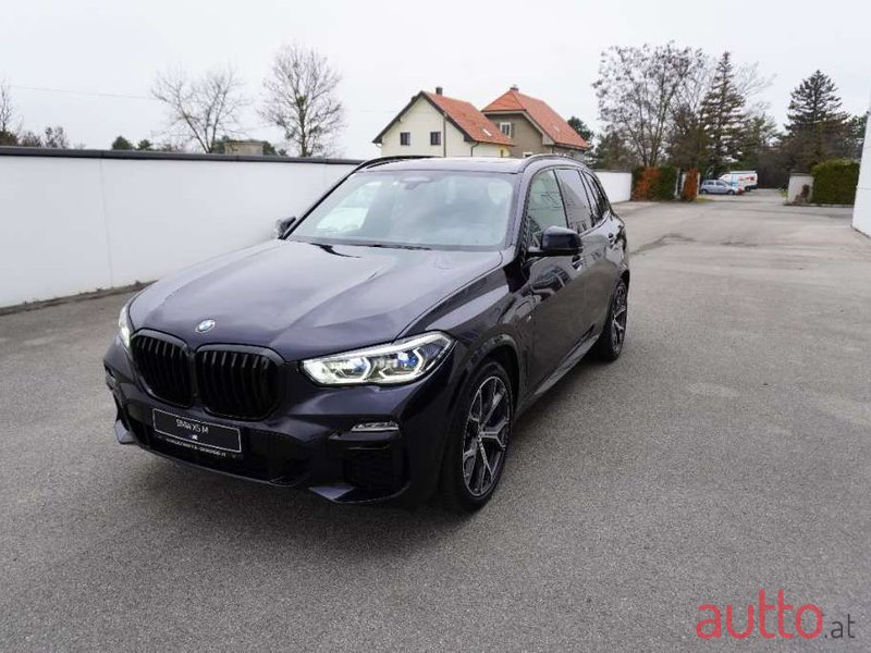 2021' BMW X5 photo #1