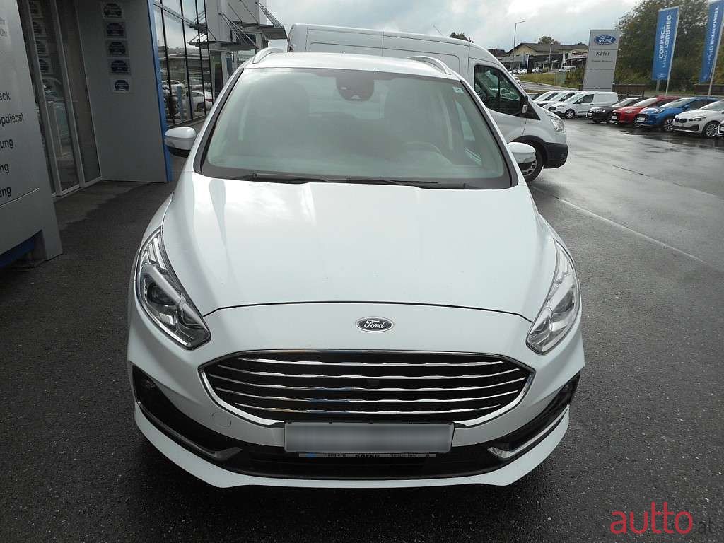 2020' Ford Galaxy photo #2