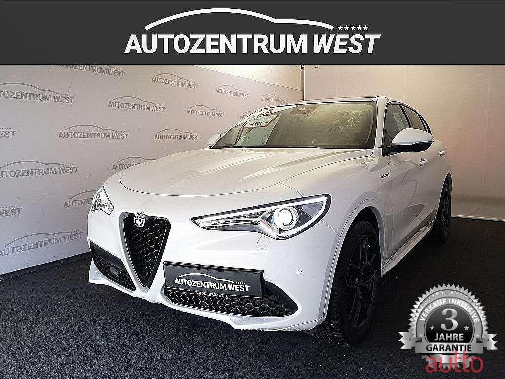 2020' Alfa Romeo Stelvio photo #1
