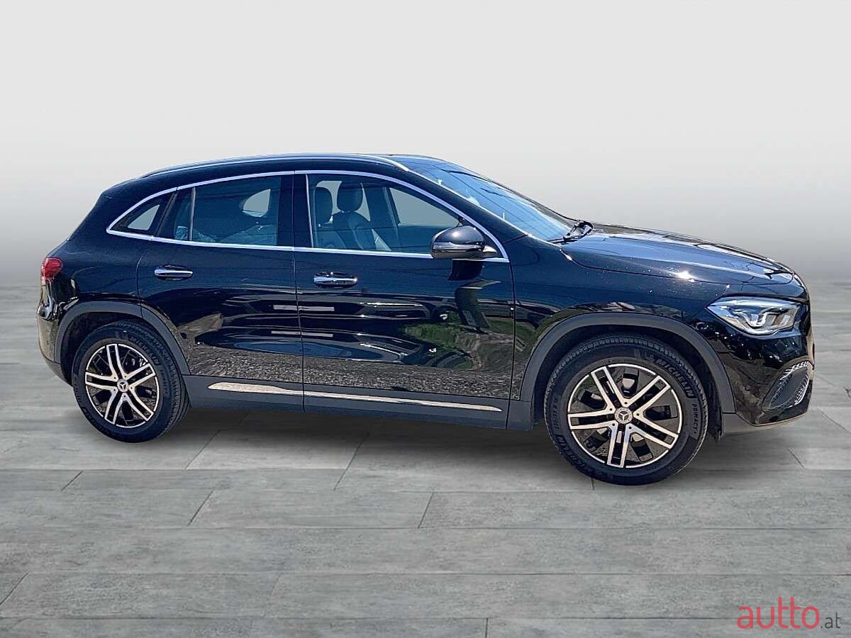 2021' Mercedes-Benz Gla-Klasse photo #6