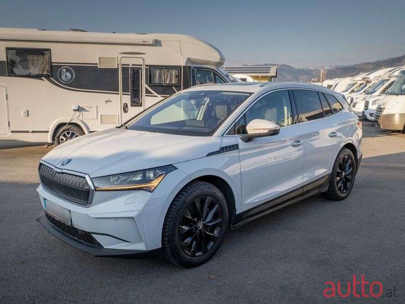 2021' Skoda Enyaq photo #2