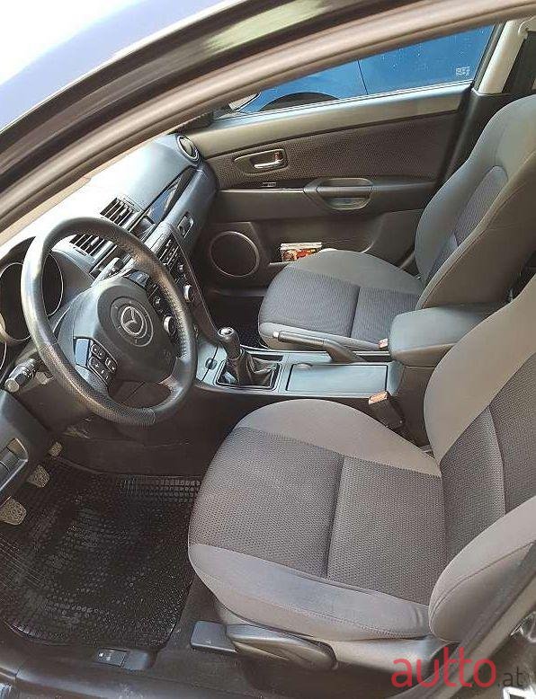 2009' Mazda Mazda3 photo #2