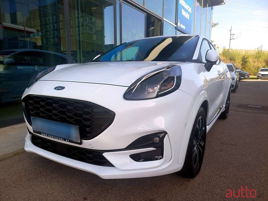 2022' Ford Puma photo #2