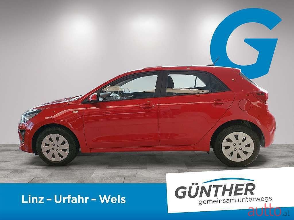 2022' Kia Rio photo #6