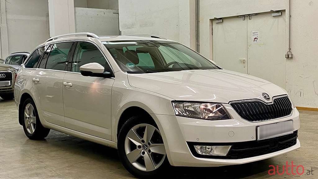 2014' Skoda Octavia photo #3