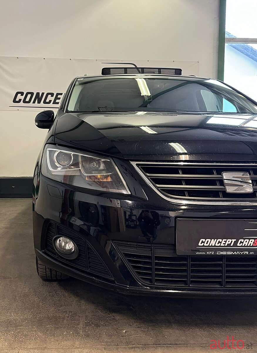 2015' SEAT Alhambra photo #4