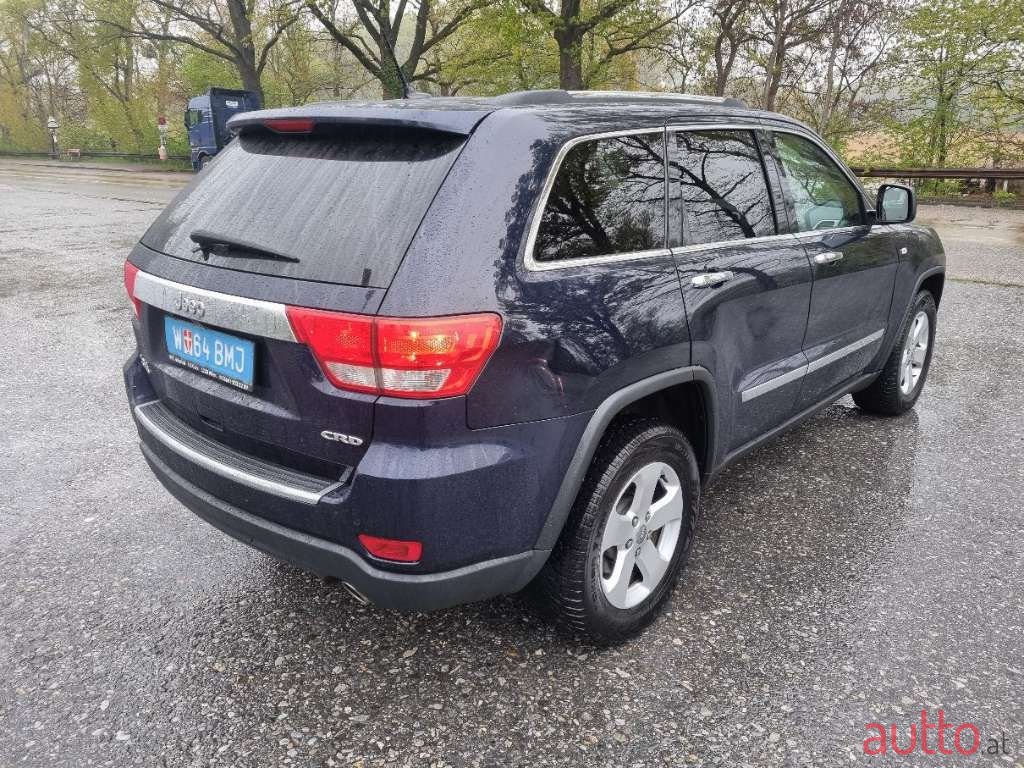 2012' Jeep Grand Cherokee photo #5