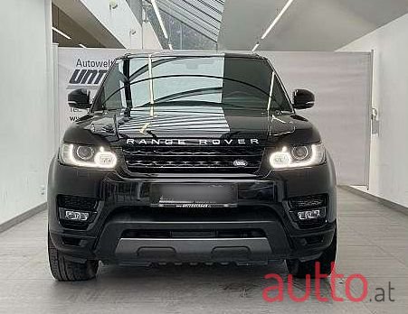 2017' Land Rover Range Rover Sport photo #2