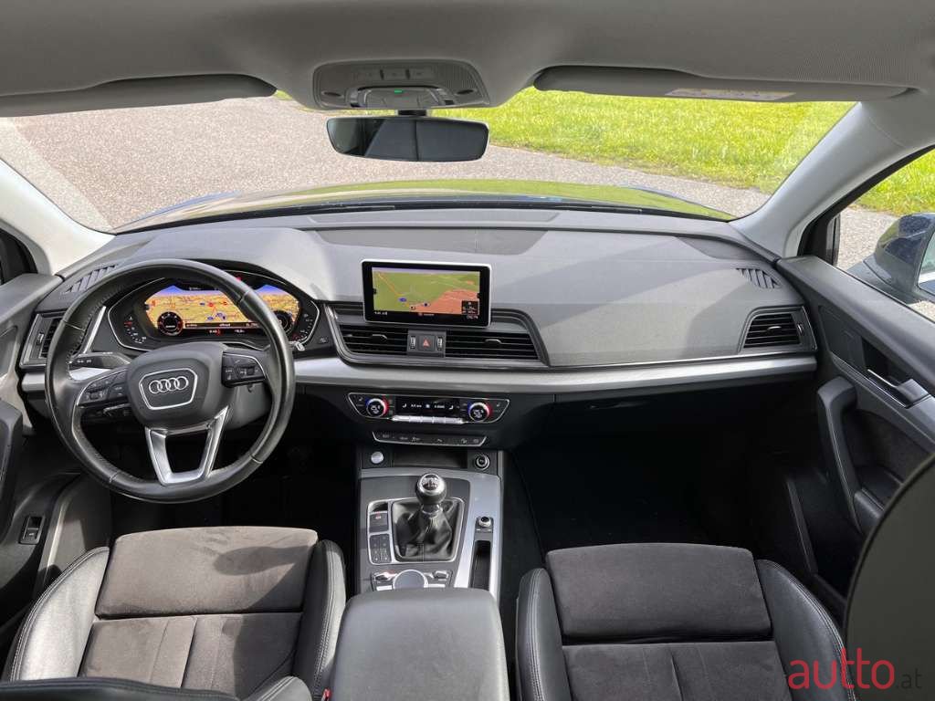 2018' Audi Q5 photo #5