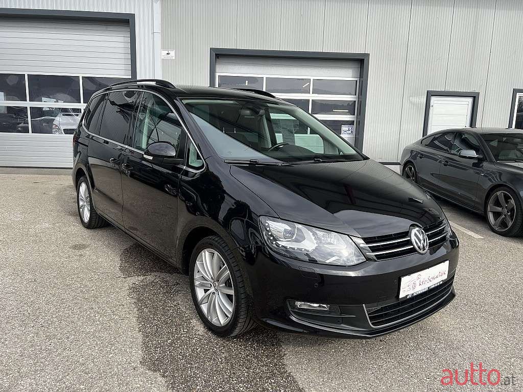 2016' Volkswagen Sharan photo #2