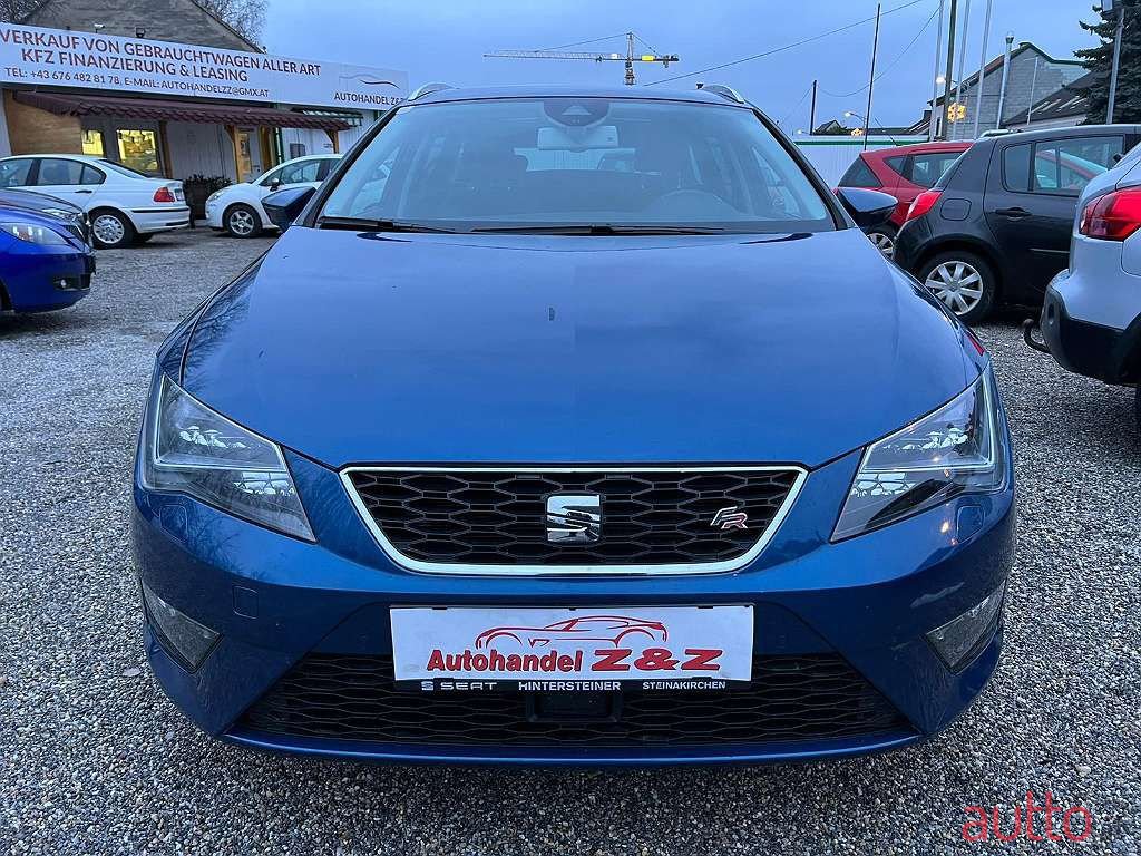 2014' SEAT Leon photo #2