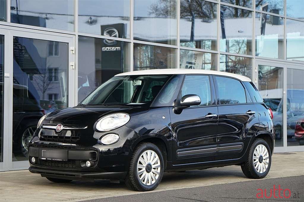2018' Fiat 500L photo #1