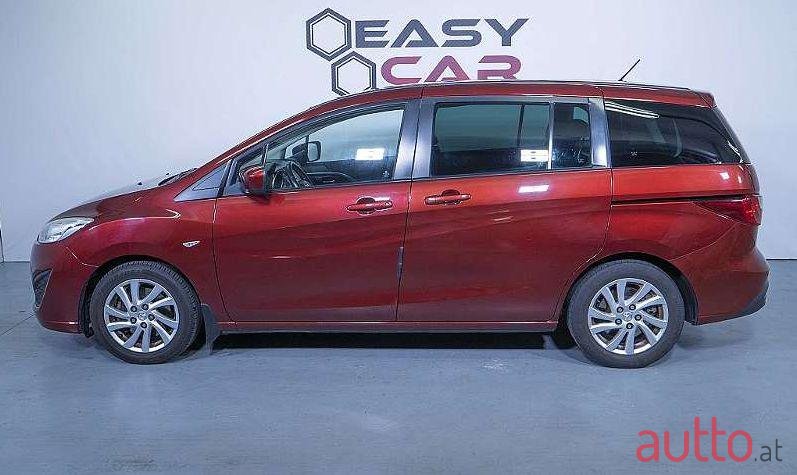 2013' Mazda Mazda5 photo #1