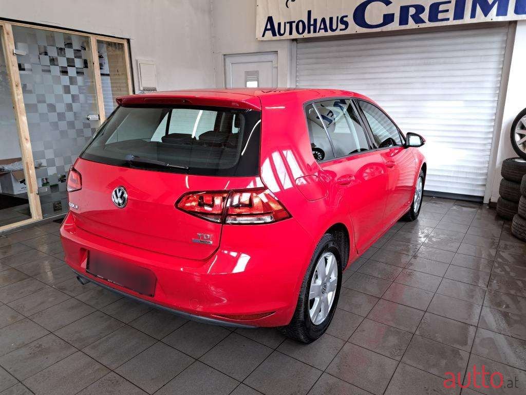 2013' Volkswagen Golf photo #4