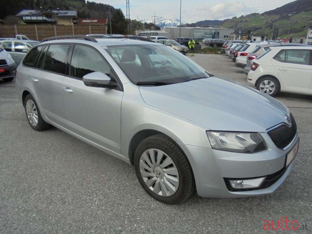 2017' Skoda Octavia photo #3