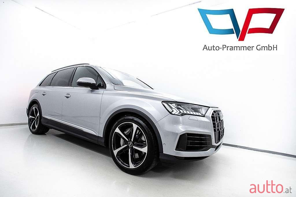 2021' Audi Q7 photo #2