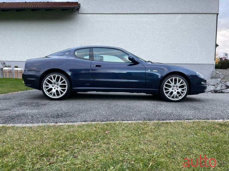 2005' Maserati Coupe photo #4