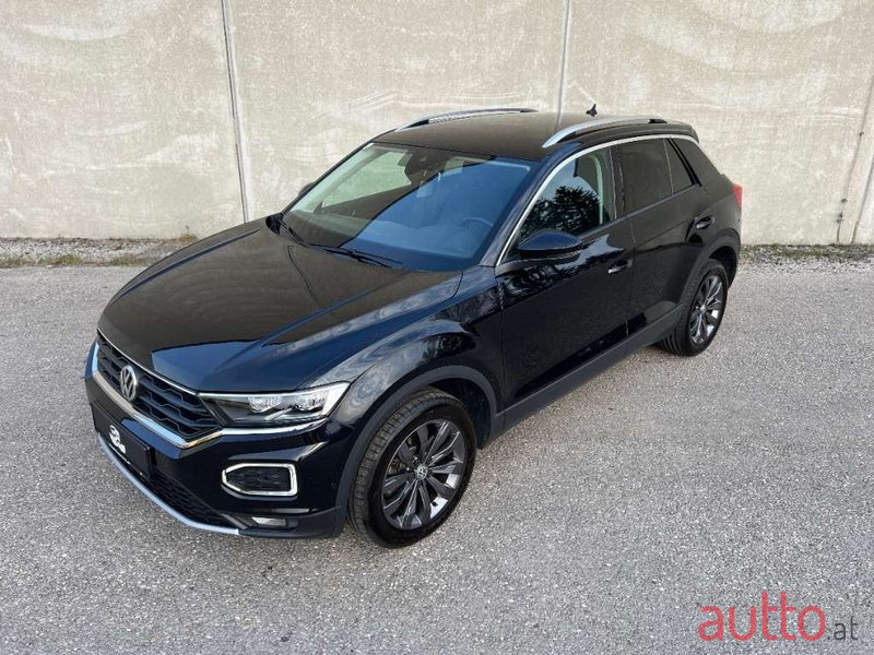 2018' Volkswagen T-Roc photo #4