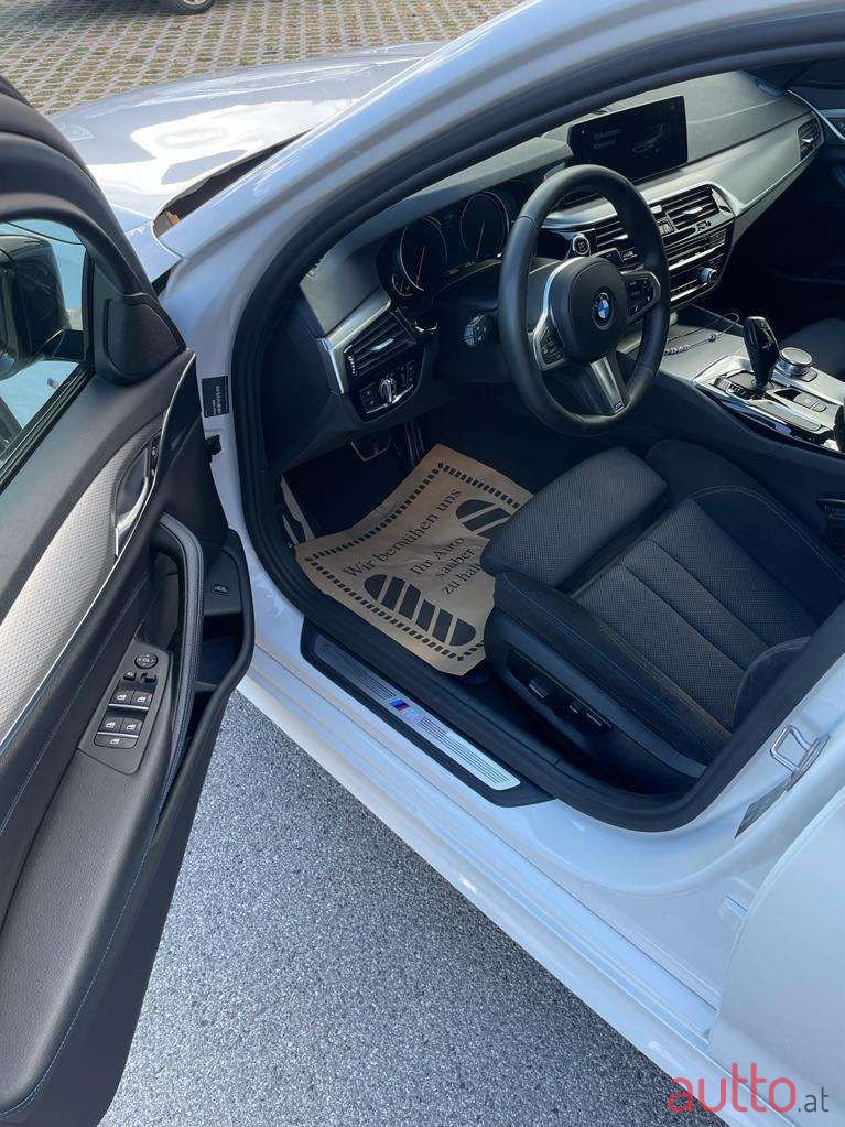 2017' BMW 5Er-Reihe photo #2