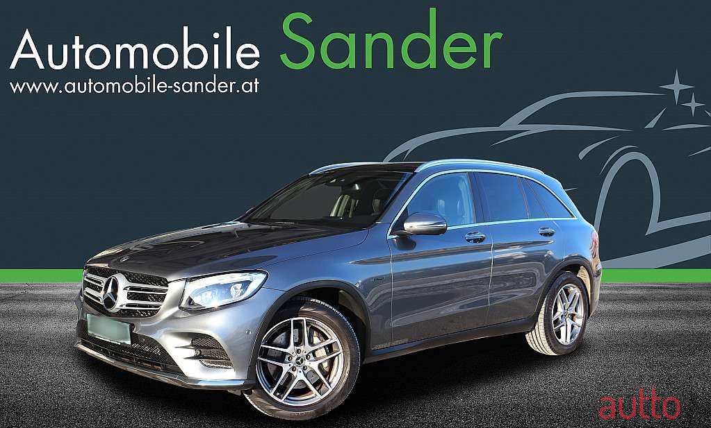 2018' Mercedes-Benz Glc-Klasse photo #1