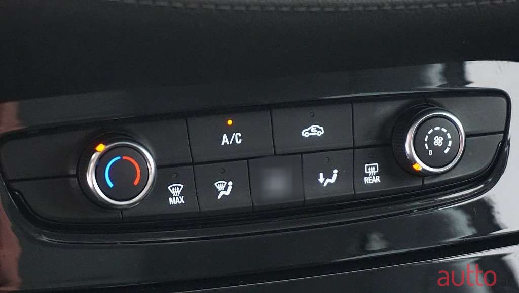 2018' Opel Grandland X photo #6