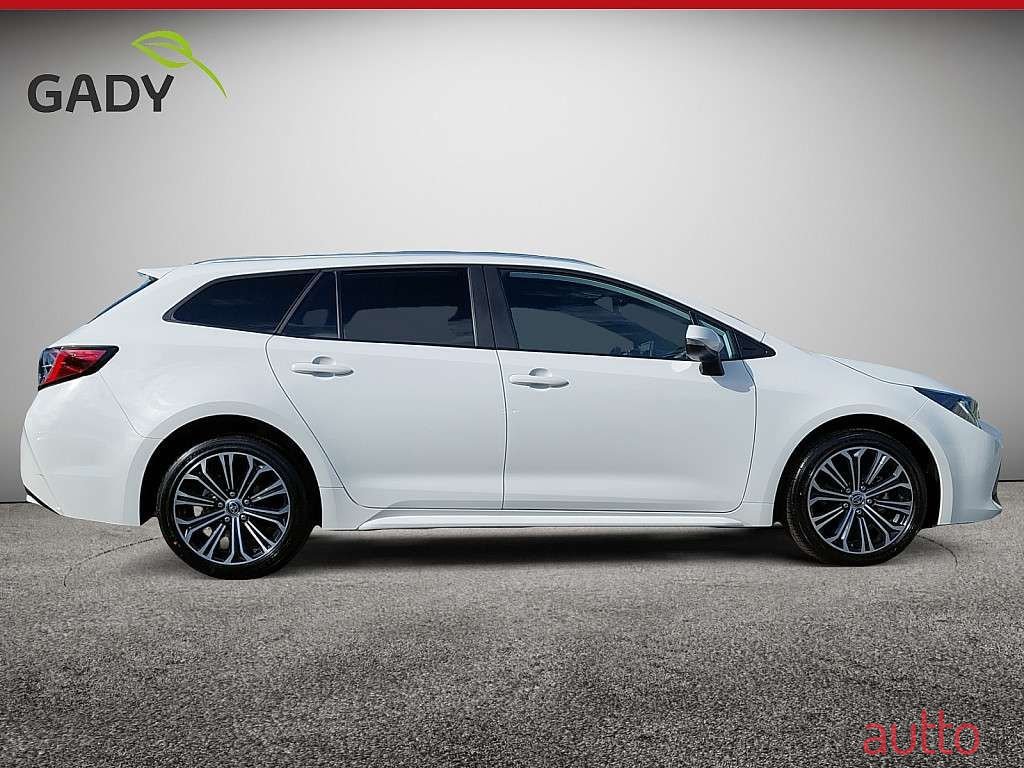 2022' Toyota Corolla photo #6