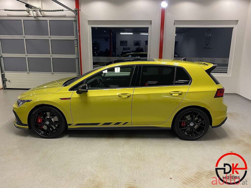 2022' Volkswagen Golf photo #6