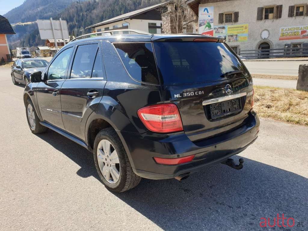 2010' Mercedes-Benz M-Klasse photo #6