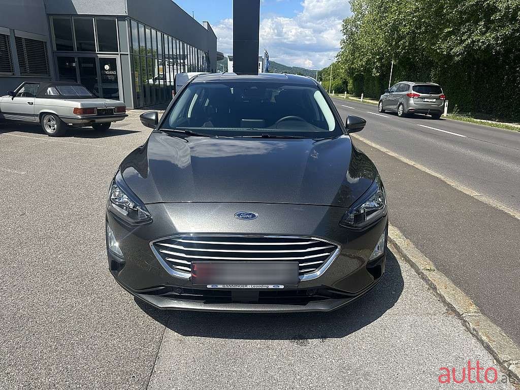 2021' Ford Focus photo #1