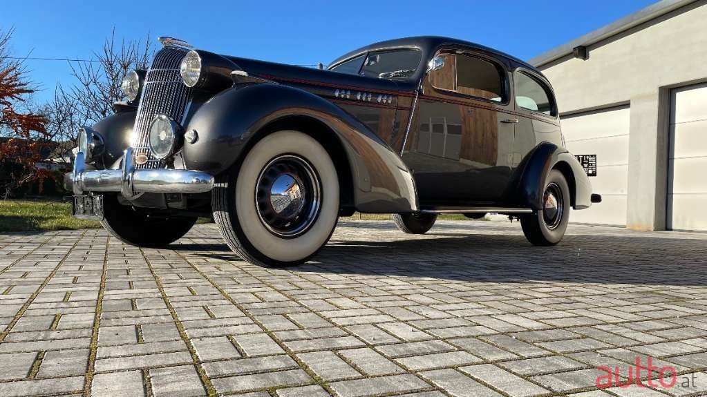 1936' Oldsmobile L36 photo #6