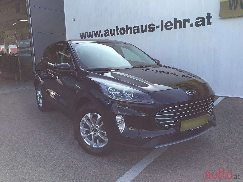 2020' Ford Kuga photo #1