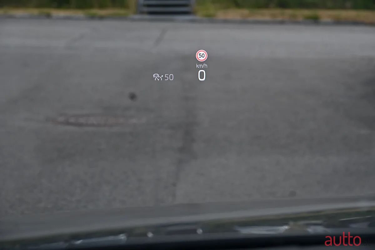 2023' Skoda Octavia photo #5