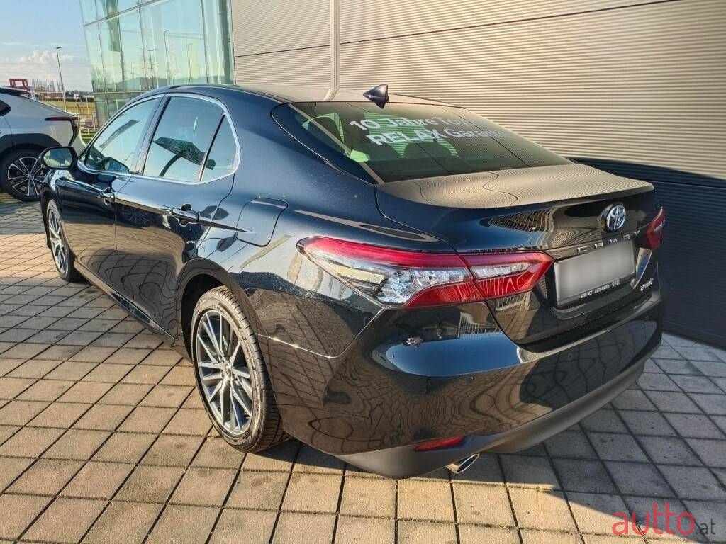 2024' Toyota Camry photo #4