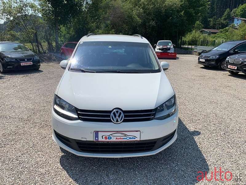 2014' Volkswagen Sharan photo #3