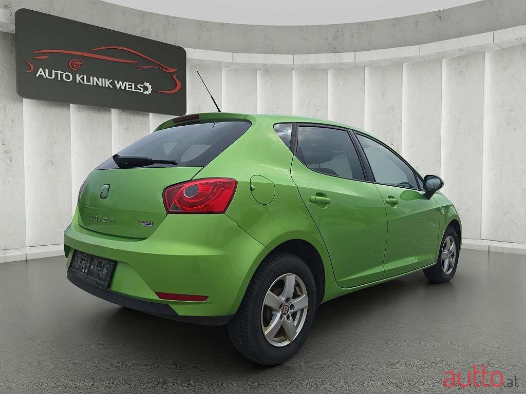 2013' SEAT Ibiza photo #5