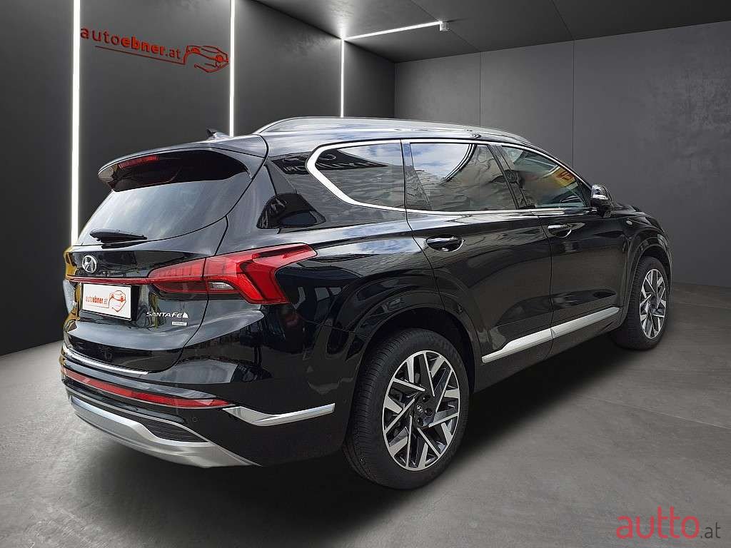 2022' Hyundai Santa Fe photo #4