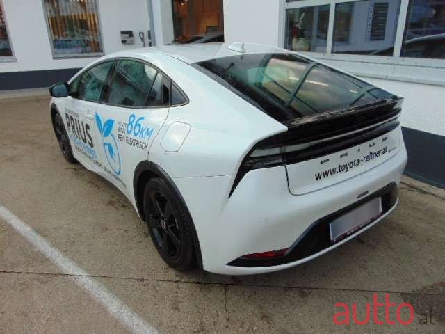 2024' Toyota Prius photo #4