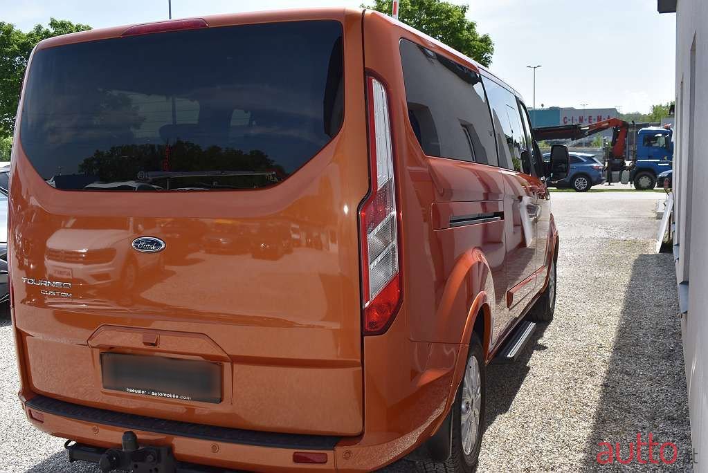 2022' Ford Tourneo photo #4