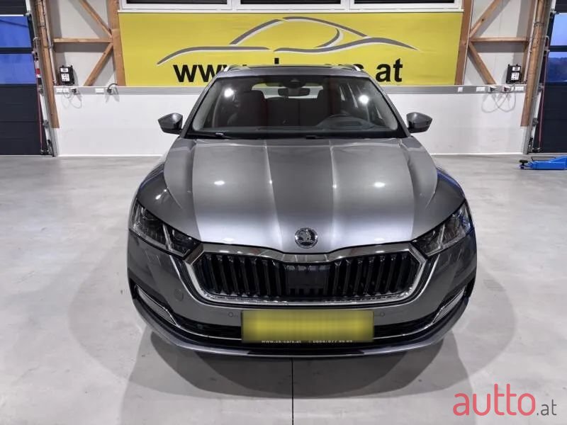 2023' Skoda Octavia photo #5