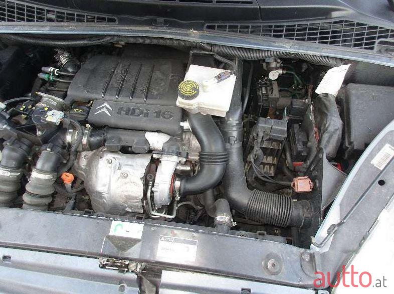 2008' Citroen Xsara Picasso photo #3