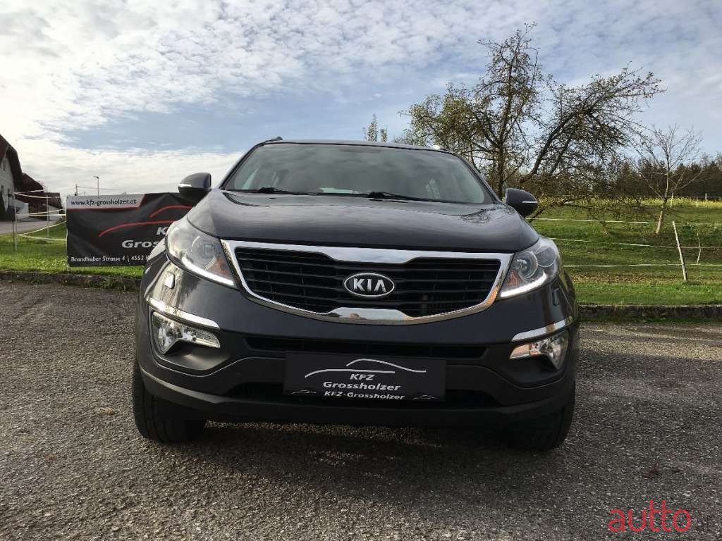 2012' Kia Sportage photo #3