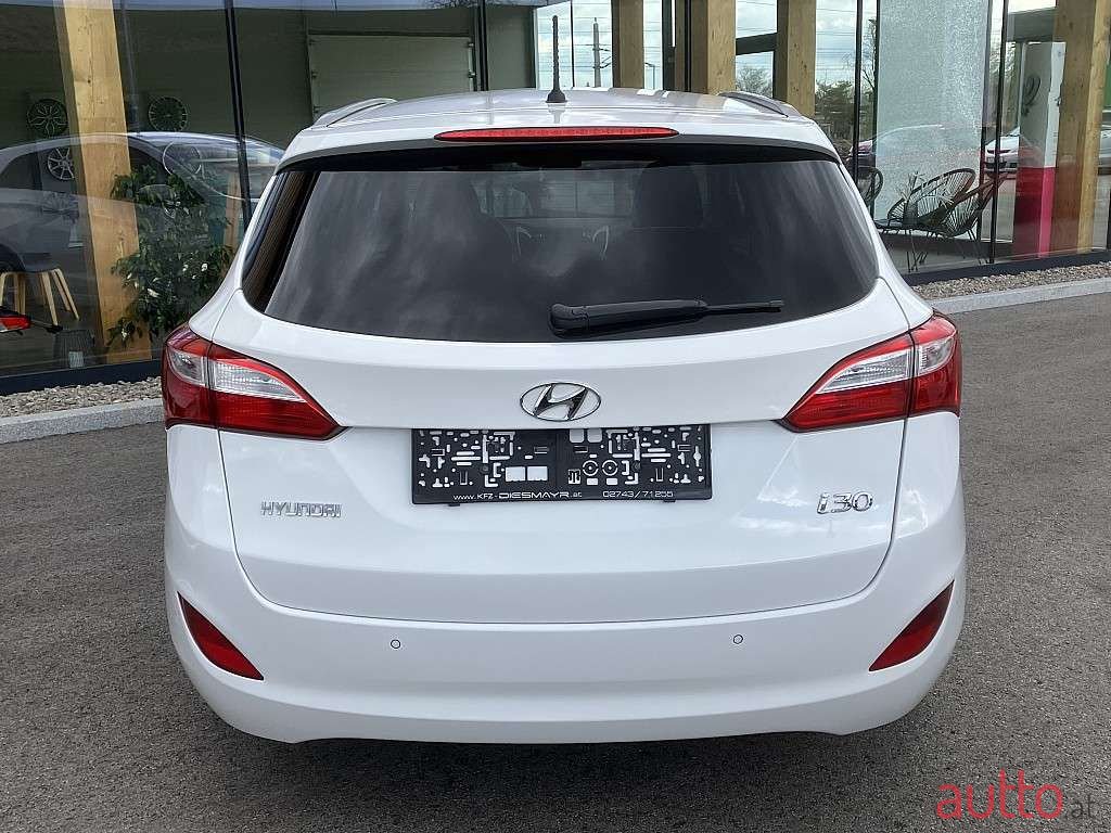 2014' Hyundai i30 photo #4