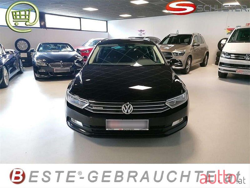 2016' Volkswagen Passat photo #5