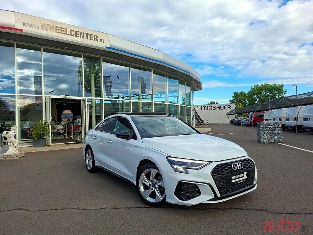 2022' Audi A3 photo #2