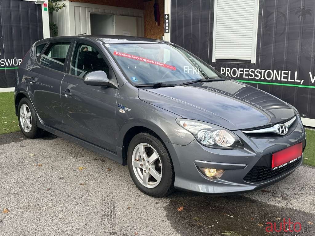 2010' Hyundai i30 photo #5