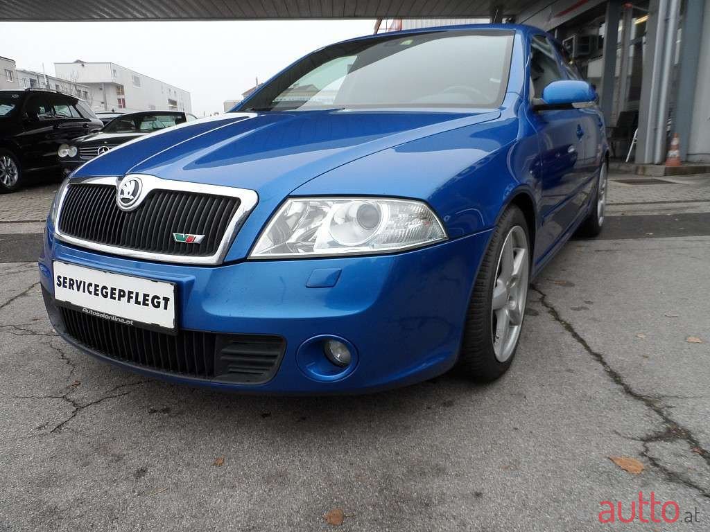 2007' Skoda Octavia photo #3