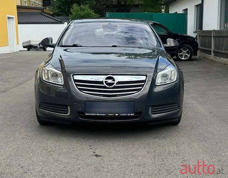 2012' Opel Insignia photo #1