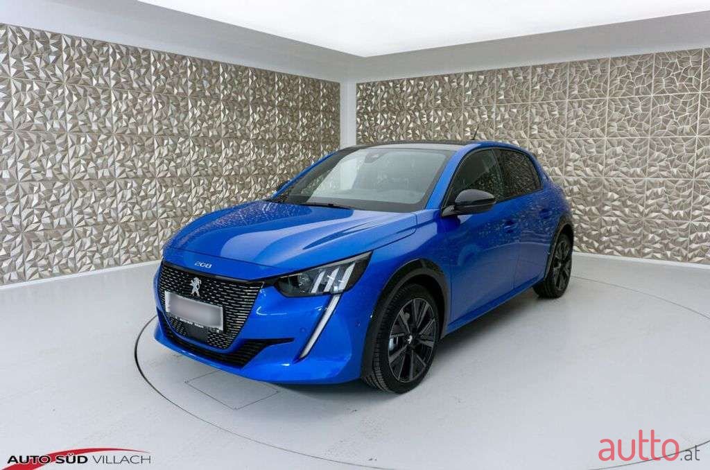 2023' Peugeot 208 photo #1