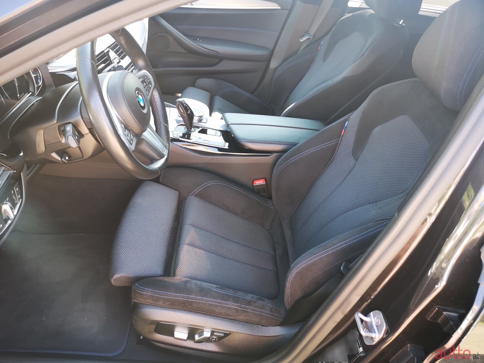 2018' BMW 540 photo #4