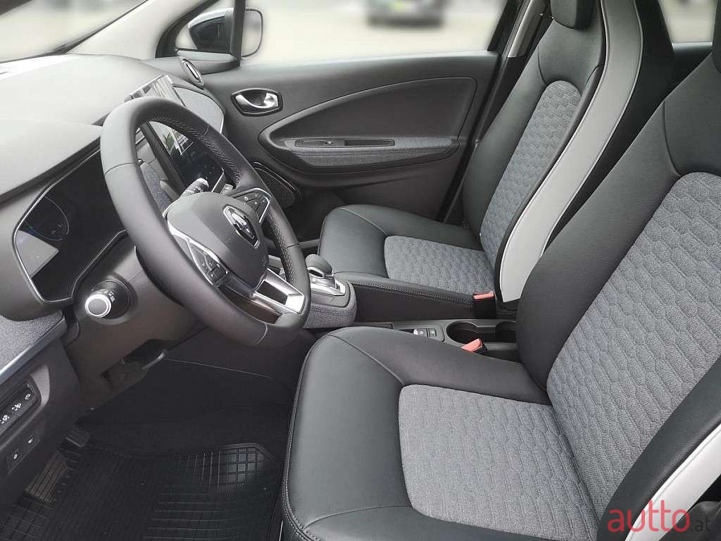 2022' Renault Zoe photo #4